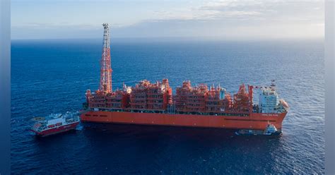 Coral Sul Offloads First Lng Parcel Offshore Mozambique Offshore