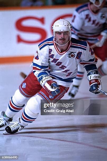 Mike Gartner Rangers Photos and Premium High Res Pictures - Getty Images