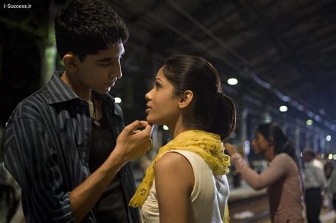 دانلود فیلم انگیزشی میلیونر زاغه نشین Slumdog Millionaire 2008 دوبله