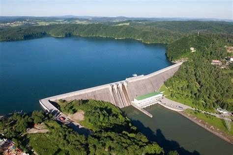 Zapora Solina National Parks Outdoor Beautiful