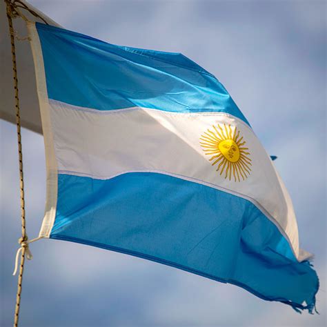 documentary series  fall  love  argentina aotg
