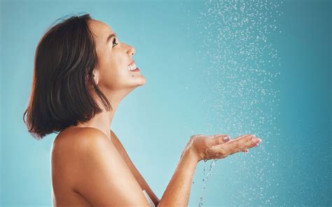 Cold Vs Hot Showers Benefits Of Each Healthy Living