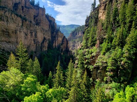 Hanging Lake (7,290'), Glenwood Canyon - Trekking Colorado