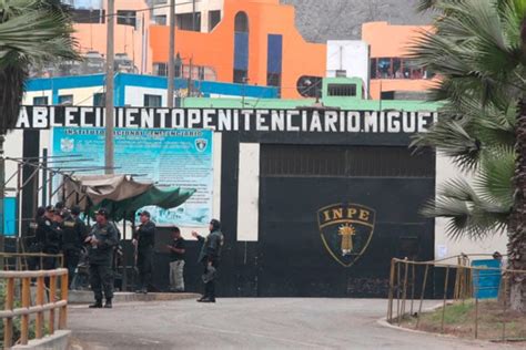 Hallan Granada De Guerra En Penal Castro Castro Con Amenaza A Trabajador