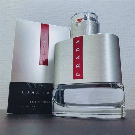 Arriba 61 Imagen Perfume Prada Rojo Abzlocal Mx