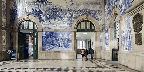 Gare De S O Bento Inside Porto