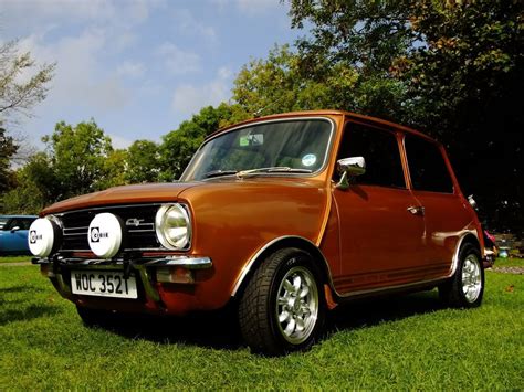 1275 Gt Colours Mini Chat Mini Lifestyle Mini Clubman Mini