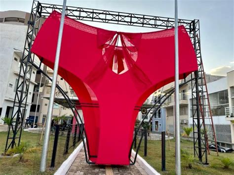 Após o maior sutiã do Brasil a capital da lingerie lançará a maior calcinha do país