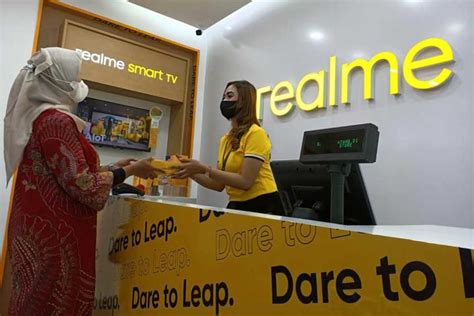 Tambah Titik Offline Store Di Indonesia Realme Targetkan Jadi