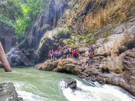 Green Canyon Destinasi Wisata Favorit Di Pangandaran