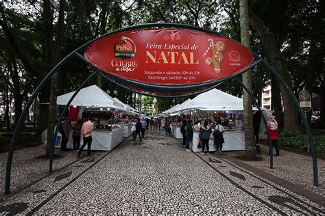 Feira De Natal Na Pra A Os Rio Aberta E Vai At O Dia De Dezembro