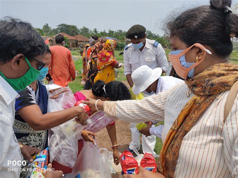 Relief Distribution For Flood At Ariakhali Near Kukrahati