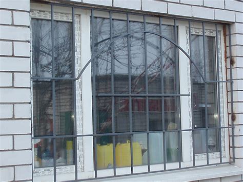 Металлические решетки на окна в Минске