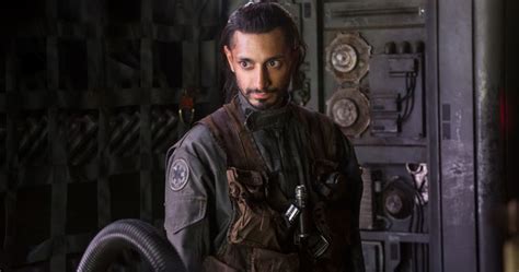 Riz Ahmed Talks 'Rogue One', Defends 'Star Wars' Prequels | The Star Wars Underworld