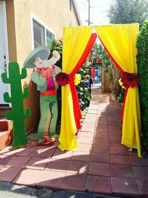 Incre Bles Ideas Para Hacer Una Fiesta Mexicana Colorida Y Con Mucho