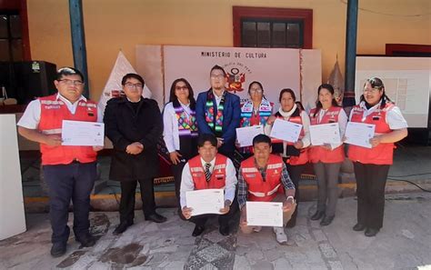 Huancavelica 13 gestores locales de Juntos recibieron la certificación