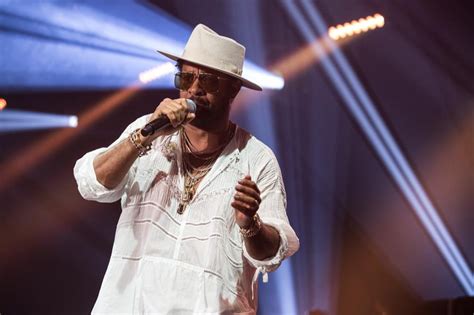 Shaggy To Release Festive Reggae Album