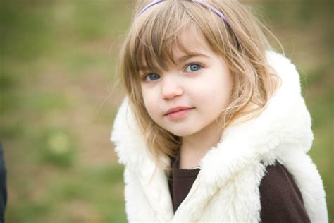 Most Beautiful Baby Girl Wallpaper With Blue Eyes