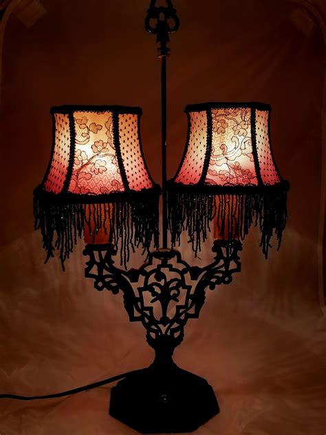 Elegance Lamps Antique Lamps And Handcrafted Victorian Lampshades