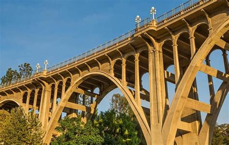 Colorado Street Bridge - Visit Pasadena | Visit Pasadena