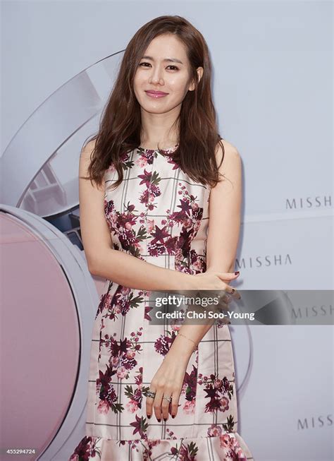 Son Ye Jin Attends The Autograph Session For Missha At Myeong Dong On