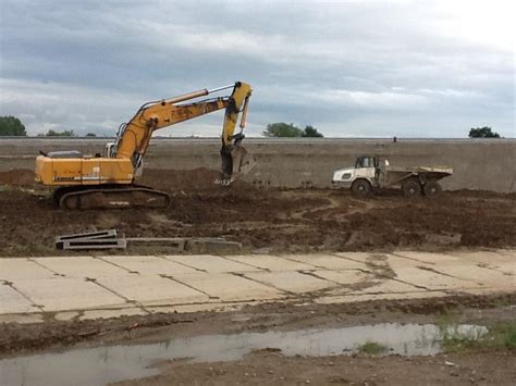 Liebherr R954c Tracked Excavator Buy Used In Madrid Machinerypark
