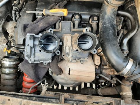 Замена дроссельной заслонки — Peugeot 3008 (1G), 1,6 л, 2012 года ...