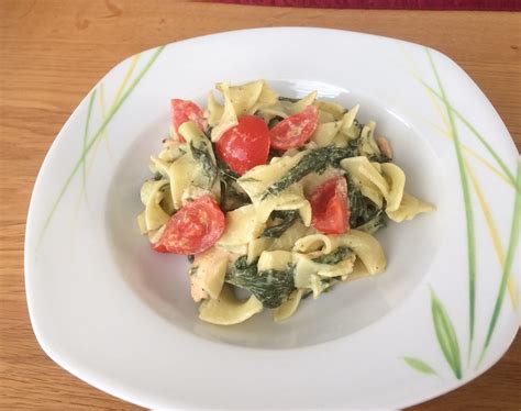 Bandnudeln Mit Lachs Und Spinat Rezept