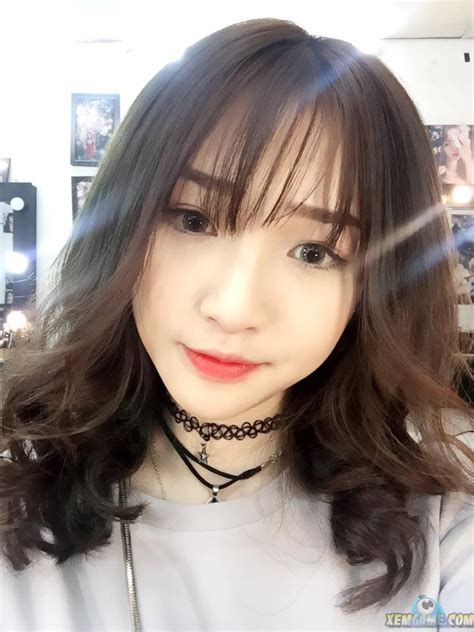 Những cô gái hot nhất của giới streamer VN tính ở thời điện hiện tại