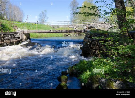 Bridge Park Stonebridge Hi Res Stock Photography And Images Alamy