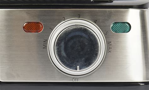 Обзор прижимного гриля Home Club Basic SLG6001: не идеален для жарки ...