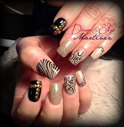 Nails nude Diseños de Fashion Zone en Monterrey