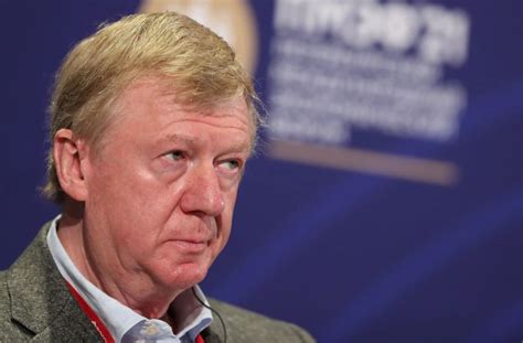Who is Anatoly Chubais, the highest official to cut Kremlin ties since ...