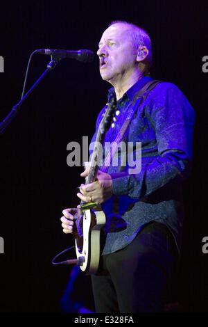 Mark Knopfler Suona Al SECC A Glasgow Con Mark Knopfler Dove Glasgow