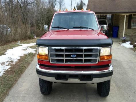 Purchase Used Ford F 250 Xlt Crew Cab Pickup 4 Door In Pomfret