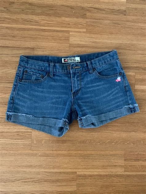 Hot Pants Glamour Kills Kaufen Auf Ricardo