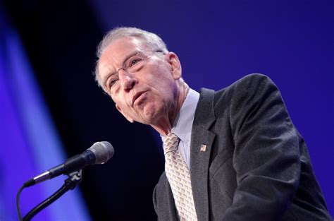 Senile Chuck Grassley goes completely off the rails - Palmer Report