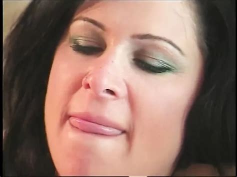 Lussuriosa Milf Con Una Grande Figa Bagnata Viene Leccata E Scopata Sul Divano XHamster