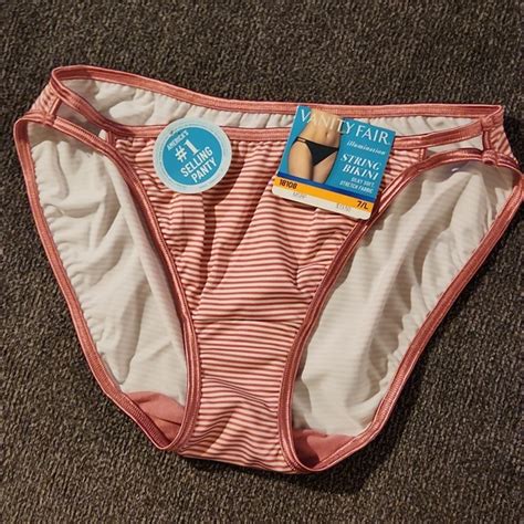 Vanity Fair Intimates Sleepwear Vanity Fair Illumination String Bikini Panties Size L