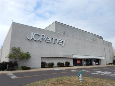 Challenges Continue For Montgomery Mall In Montgomeryville Pa