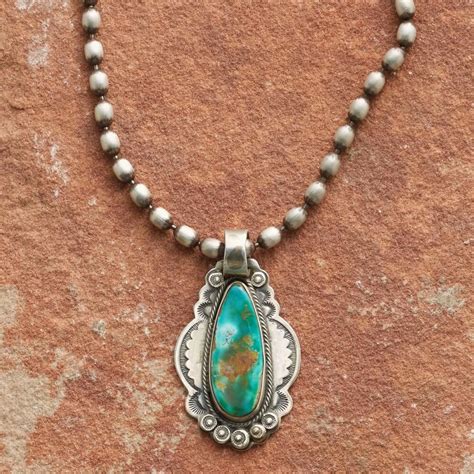 Royston Turquoise Pendant Arizona Silversmith Al Somers Turns An Oval Turqu Turquoise