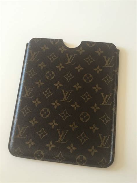 Louis Vuitton – IPad case - Catawiki