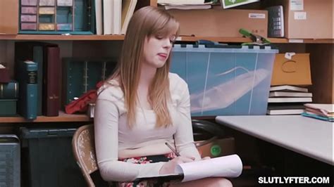 Hot Chick Dolly Leigh Take Off Her Clothes And Banged Hard XNXX