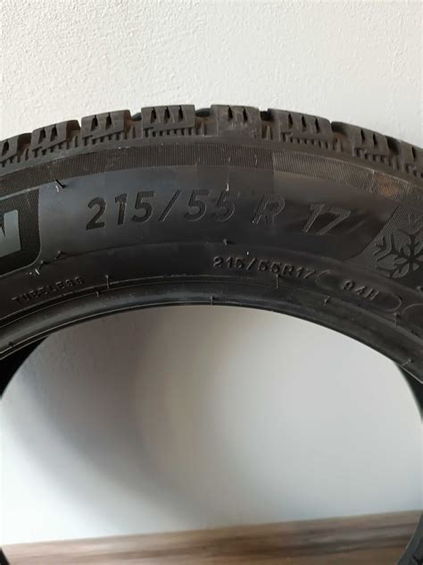 Зимни гуми Мишелин 215 55 17 гр. Елхово • OLX.bg