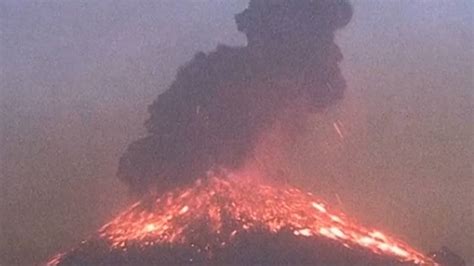 Actieve Vulkaan Popocat Petl Barst Explosief Uit Nu Nl