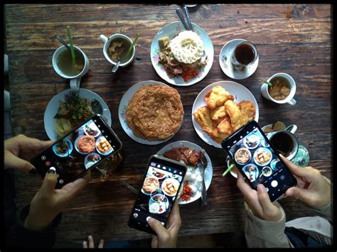 Kenangan Makan Di Warung Kopi Klotok Yogyakarta Keluarga Hamsa