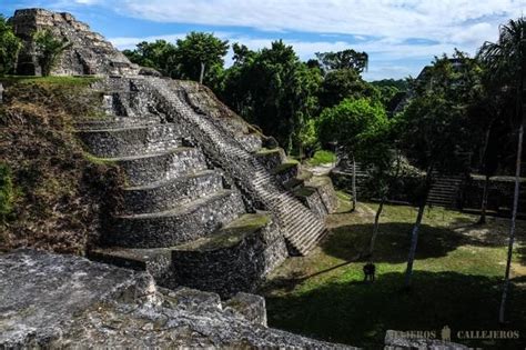 Yaxh Las Ruinas Mayas Menos Conocidas De Guatemala Viajeros