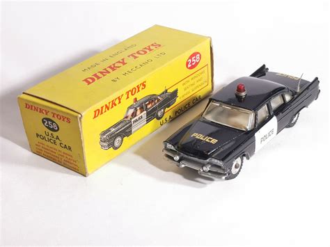 DINKY TOYS 258 Dodge Royal Sedan U S A Police Car Dans Sa Boite D