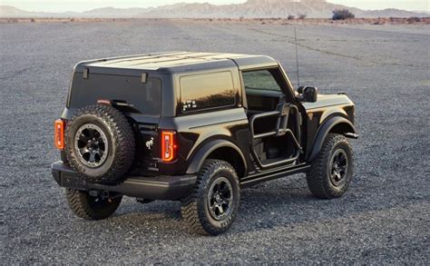 Black Ford Bronco