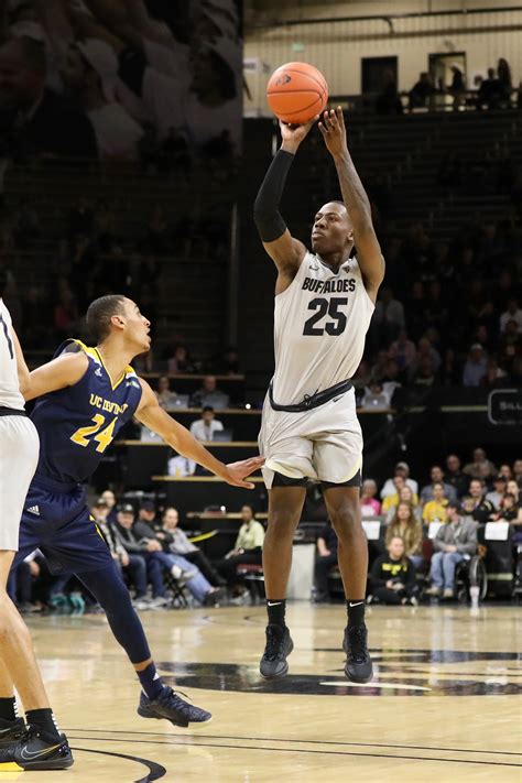 CU men's basketball pushes record to 3-0 to start the season